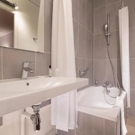 Hotel Londres Saint Honore 3*