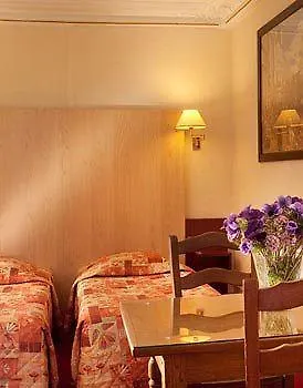 Hotel Londres Saint Honore Paris