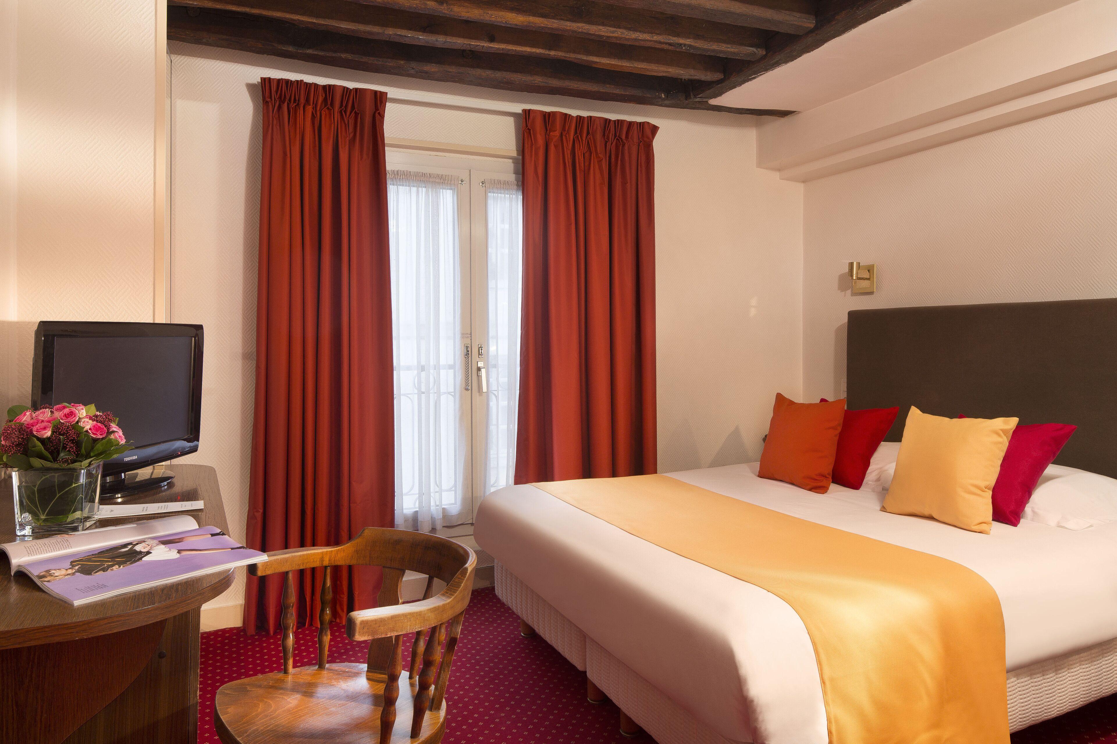 Londres Saint Honore 3*