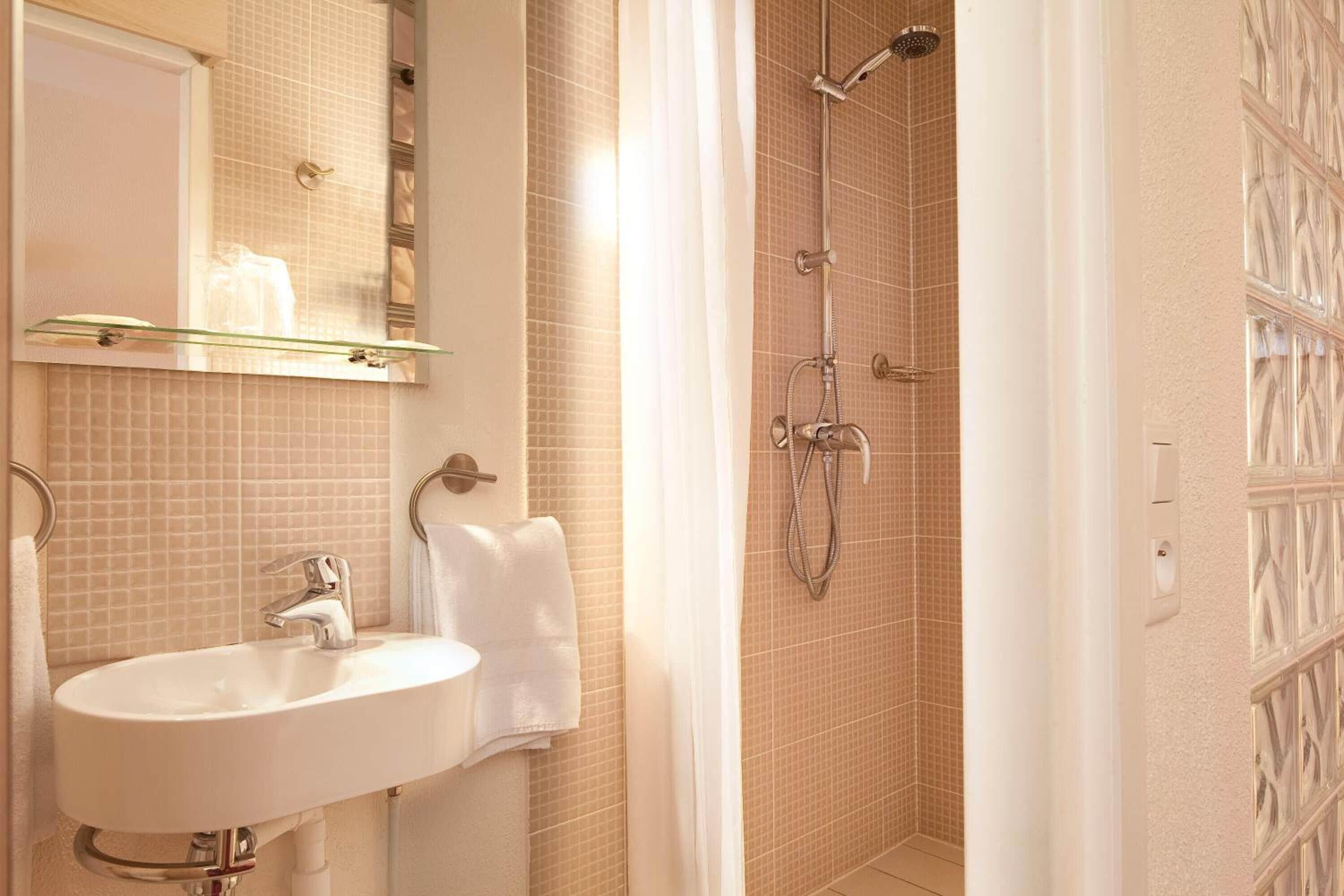 Londres Saint Honore 3*