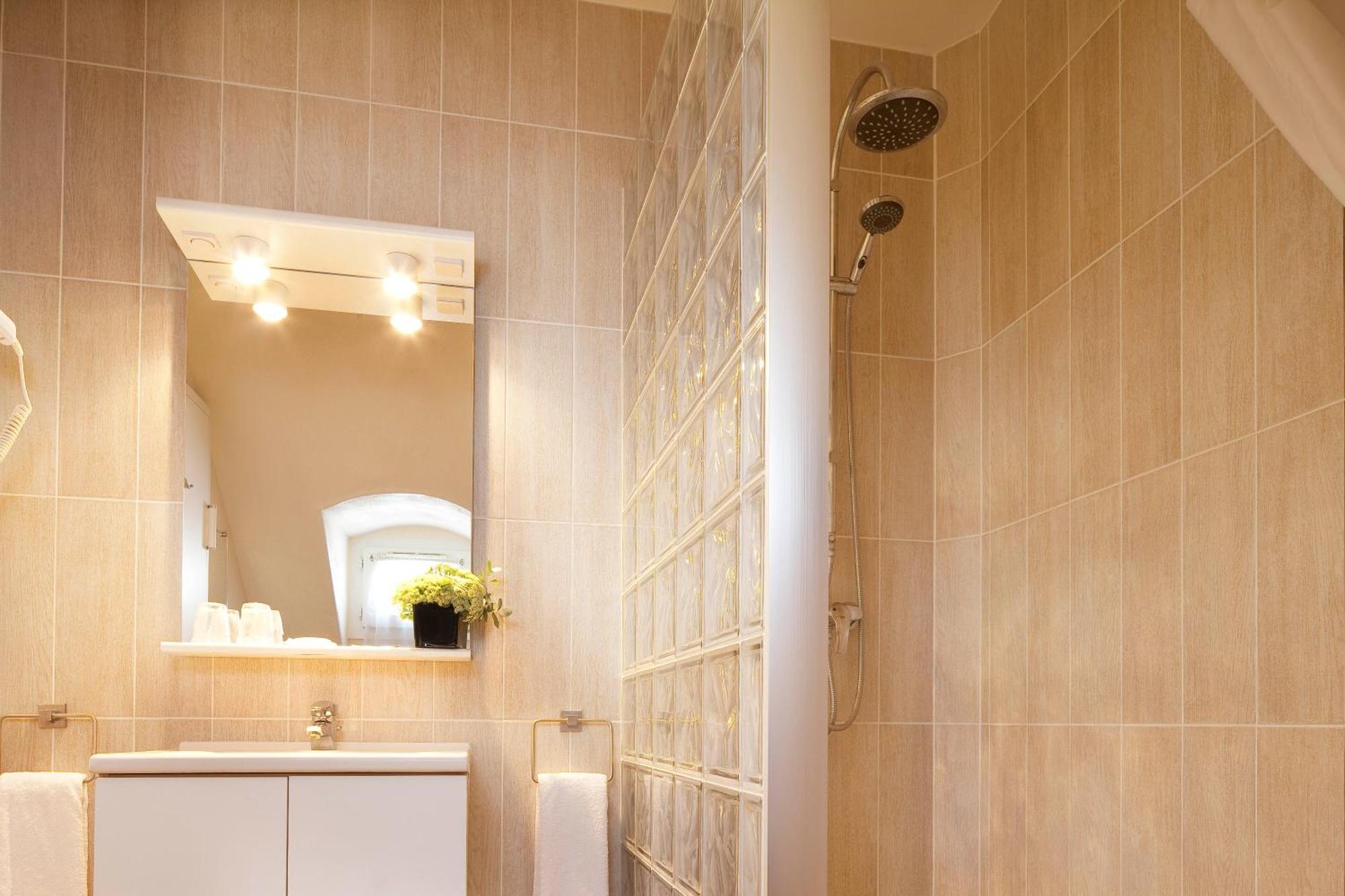 Londres Saint Honore Hotel